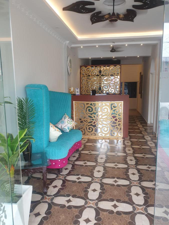 The Neeraj Palace Rishikesh Exterior photo